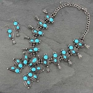 SQUASH BLOSSOM NECKLACE SET  TURQUOISE AND SILVER